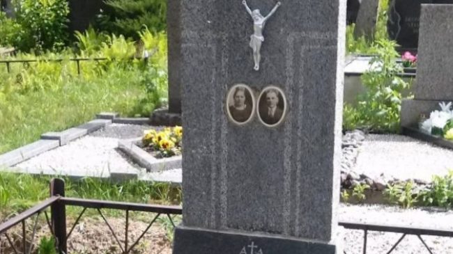 Knygnešio J. O. Širvydo (1875-1935) kapas Jūžintų kapinėse